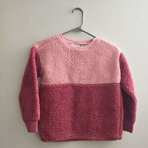 7/8 Childrens Place Pink Crew Neck Sweater with Color‎ Block Designt
